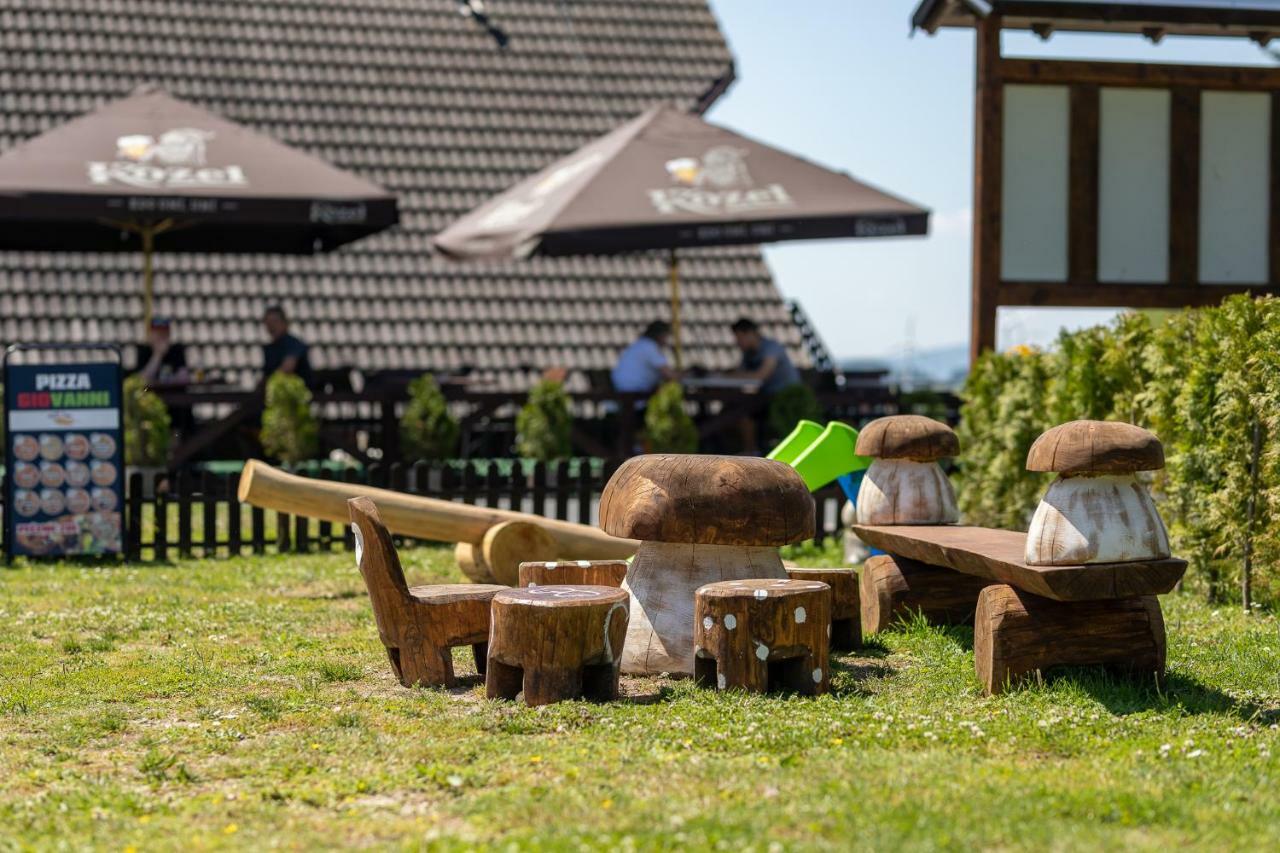Penzion Neubauer Ostružná Exterior foto